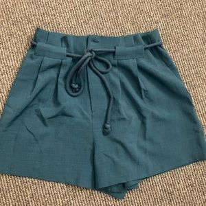 Green high waisted shorts